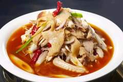 探秘新疆菜:传统与创新交织的美食盛宴