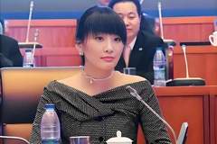 香港判决生效后杜建英出手 联手宗继昌发力果然啵啵应对宗馥莉