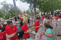 委内瑞拉震后当地华侨华人已捐赠500吨救灾物资