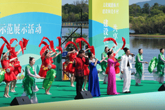 黑龙江省第七届农民文化艺术展演示范展示活动(饶河站)火热开启
