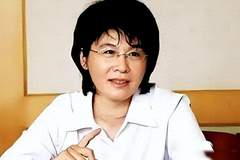 原创她是乔冠华的千金,却被继母百般刁难,连保姆也给她罪受