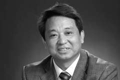 北师大外文学院院长苗兴伟逝世,享年58岁