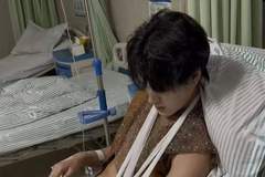 嘉峪关方特NPC掰手腕致骨折后维权无门，诉讼已交仍无方回应