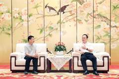 宋乐伟会见“外卖诗人”王计兵