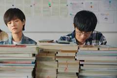 大学第一年，他们先交8万进“保研班”