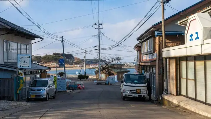 日本那些比较特别的车站---陆中八木站
