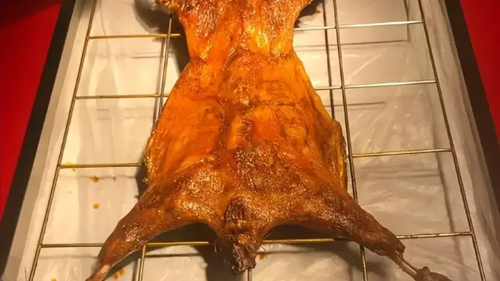 地道陇味传世香！甘肃六大经典名菜，每一味都是西北风骨