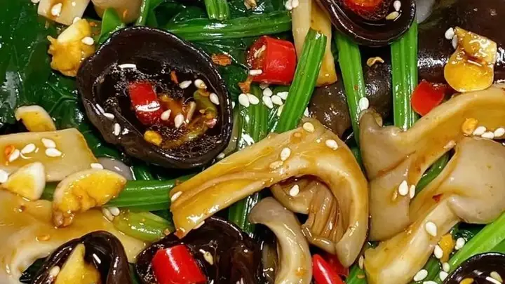 清爽开胃凉菜:4种食材拌制,5分钟搞定夏日美味