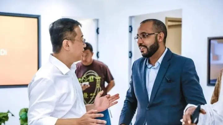 百万华人被困非洲,为什么钱越多,越回不去?