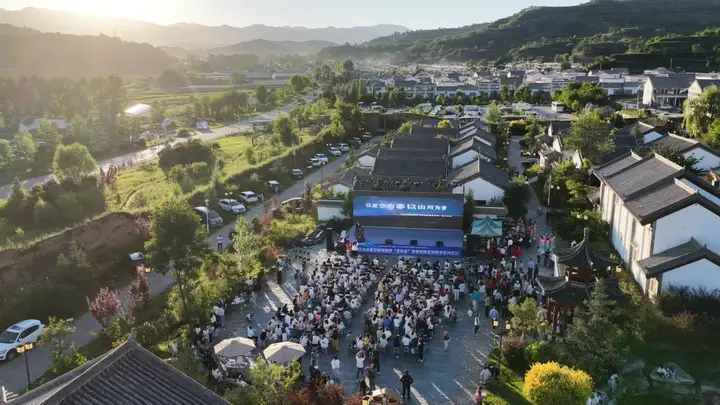 沉睡近10年的老资产“活”了！泾源阿伽星空美术馆等一批文旅项目签约落地