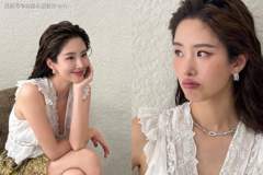 杨采钰当妈后“穿衣更放得开”！荷叶边短上衣搭碎花裙，慵懒时尚