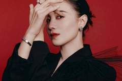 宋佳的大女主穿搭，将攻气与性感演绎到极致！
