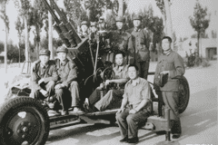 1972年李德生提审揪出失踪名将 为受屈开国中将寻得重生之路