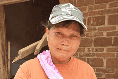 广西横州受灾产妇带着出生不到40天的新生儿和两岁多的大宝光脚逃生,南宁一月子中心免费收留照顾:先帮她度过难熬时期