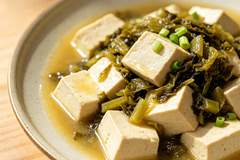 生吃解毒熟吃润肺，3元一斤的“养人菜”，每天吃一点，作用真不小