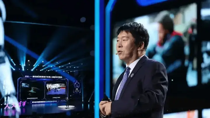 清华大学具身智能与机器人研究院院长张涛：与人文相融合是具身智能与机器人领域持续发展的灵魂