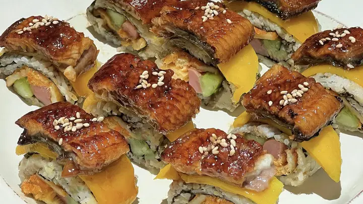 芒香缠鳗鲜,一口沦陷的家常美味寿司