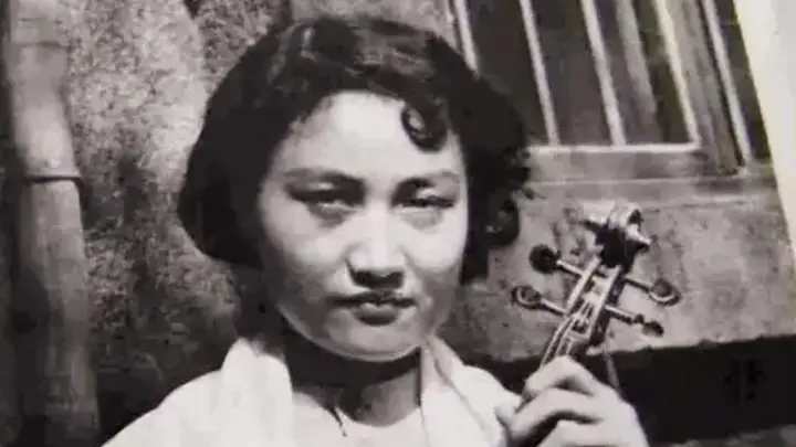 她在特殊时期替刘少奇说话，1975年判死刑，陈锡联出手相救未成功