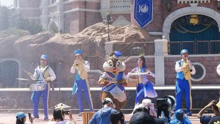 高温来袭 上海各大主题乐园解锁夏日清凉新体验