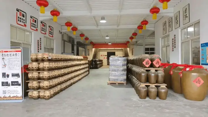 正宗即墨传统老酒厂家推荐看师承工艺和饮后干净度更实用