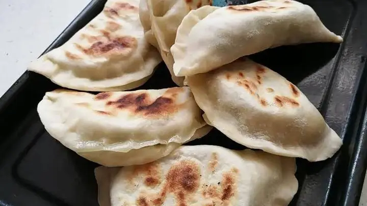 干烙韭菜盒子的家常做法