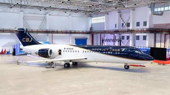 商业运营十年间,C909绘就支线航空发展新图景