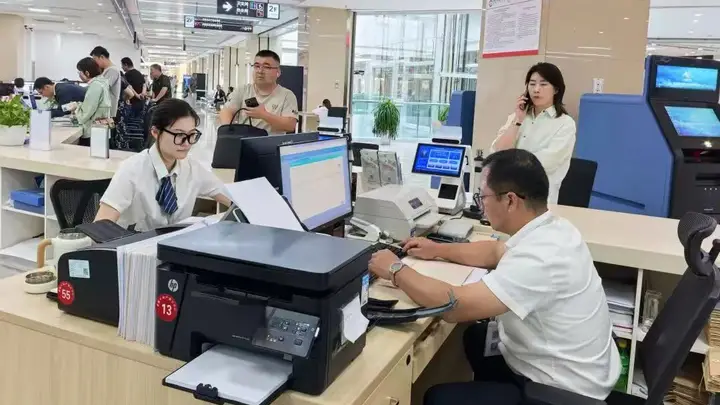 伊金霍洛旗:数智赋能政务升级 不动产登记实现高效办结
