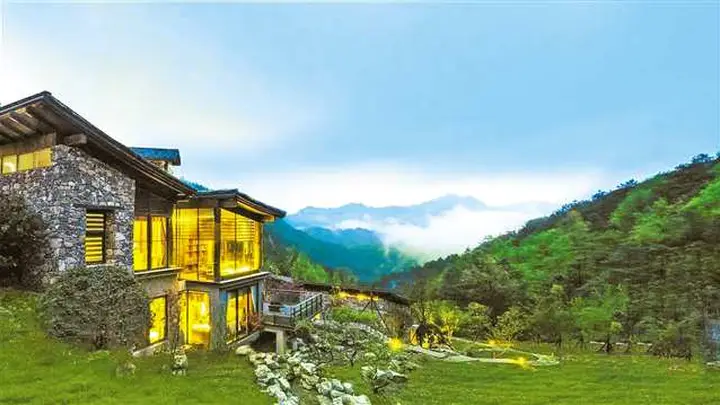 石旮旯里长出“世界最佳旅游乡村”