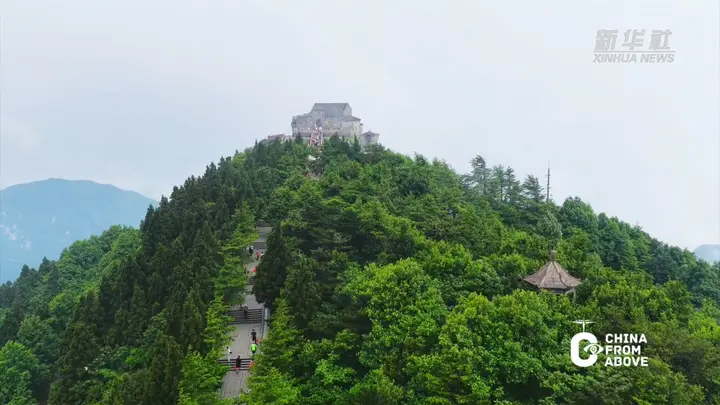 湖南南岳衡山:清凉避暑胜地推荐