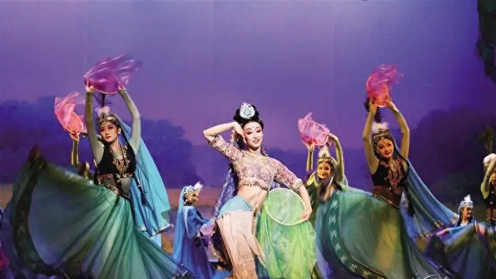 经典舞剧《丝路花雨》甘肃黄河剧院开启暑期驻场演出