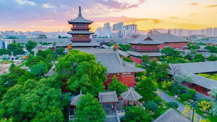 25℃避暑古都大同!人均500玩转千年石窟,凉爽美食不输西安还比洛阳人少