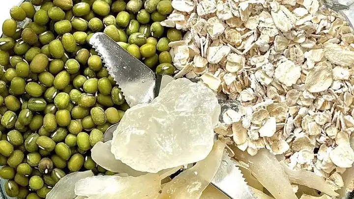 夏日清热祛湿选对配 绿豆这几款搭配粥汤喝出清爽好状态