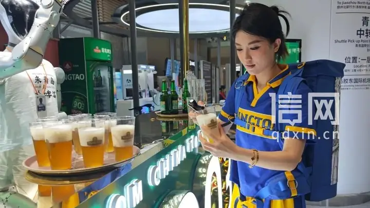 落地先品鲜啤!青岛机场推出专属“接机酒”特色文旅活动