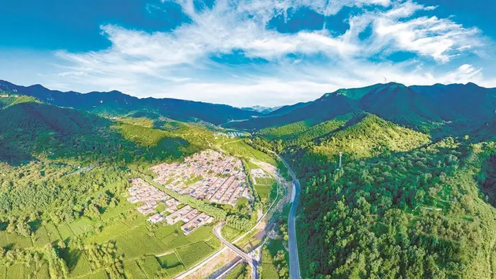 太行藏秀田园织锦