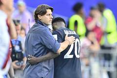 欧洲足坛炮轰:因凡蒂诺是特朗普仆人 FIFA玷污世界杯