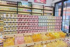从老米酒到气泡米酒,俩合作超十年的经销商为何“秒跟”爽露爽?