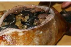 格陵兰北部传统美食腌海雀发酵3-6月，并非网传烂肉，是北极人应对极夜的生存智慧
