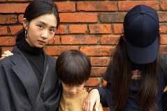 黄磊女儿多多晒与弟弟妹妹合照 一家人都自带文艺感