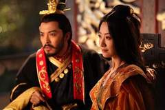 杨玄感作为隋朝大臣杨素的儿子，为什么要起兵造反呢？