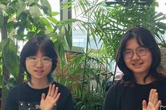 第一批清华录取来了！同班女生双双上清美