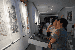 河北曲阳国画展开幕免费开放 借文物史迹绘古韵文化润民心