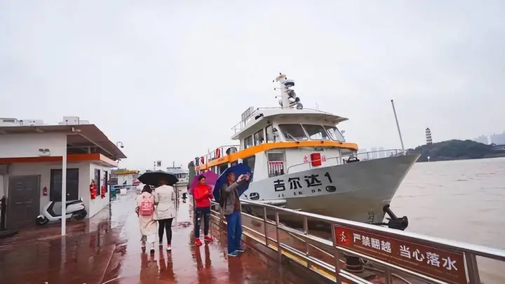 中国“最尴尬”的名屿,与厦门鼓浪屿齐名,却几乎没什么游客?