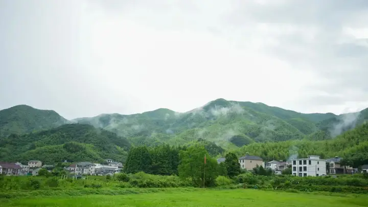你好,勤劳村|莫干山深处,藏着一座被低估的山水古村~