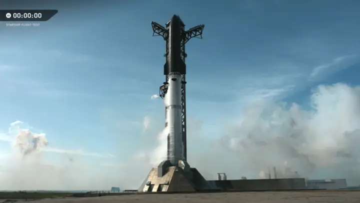 SpaceX星舰第13次飞行测试中止 一级发动机紧急中断