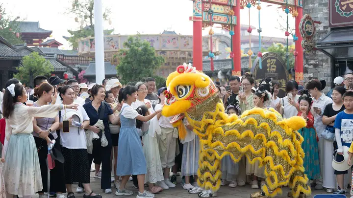 河北丰南:河头老街赏百戏