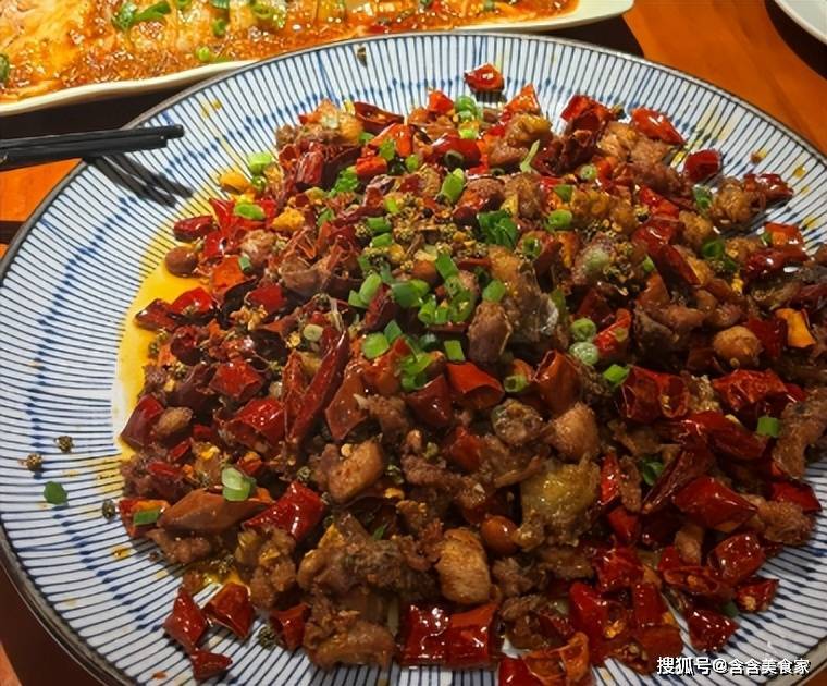 舌尖上的湖湘风味！湖南六大经典名菜，地道湘味十足