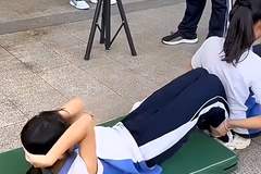 初三女儿备战体育深夜练跑 引发10万网友热议运动内衣