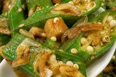 秋葵拌虾皮：一口鲜爽，解锁夏日餐桌的清爽密码