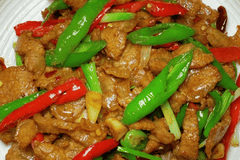 云南家常小炒肉，大火快炒藏着市井烟火滋味