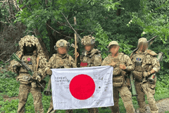 日本参战了？乌克兰前线惊现大量日籍佣兵，还有人写“简体中文”支持！